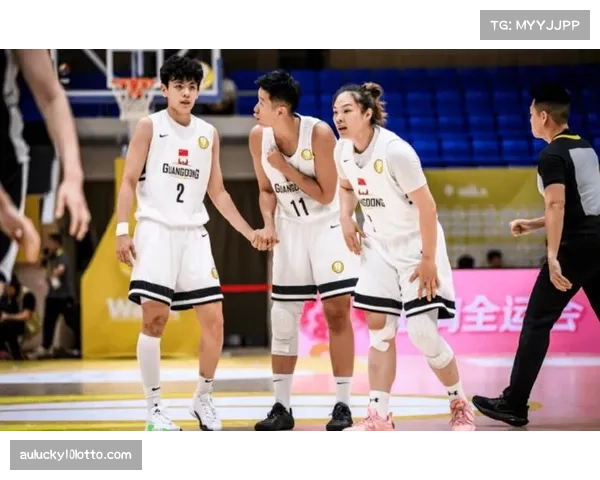 广东女篮豪取大胜三十五分强势挺进决赛将迎战日本劲旅争锋